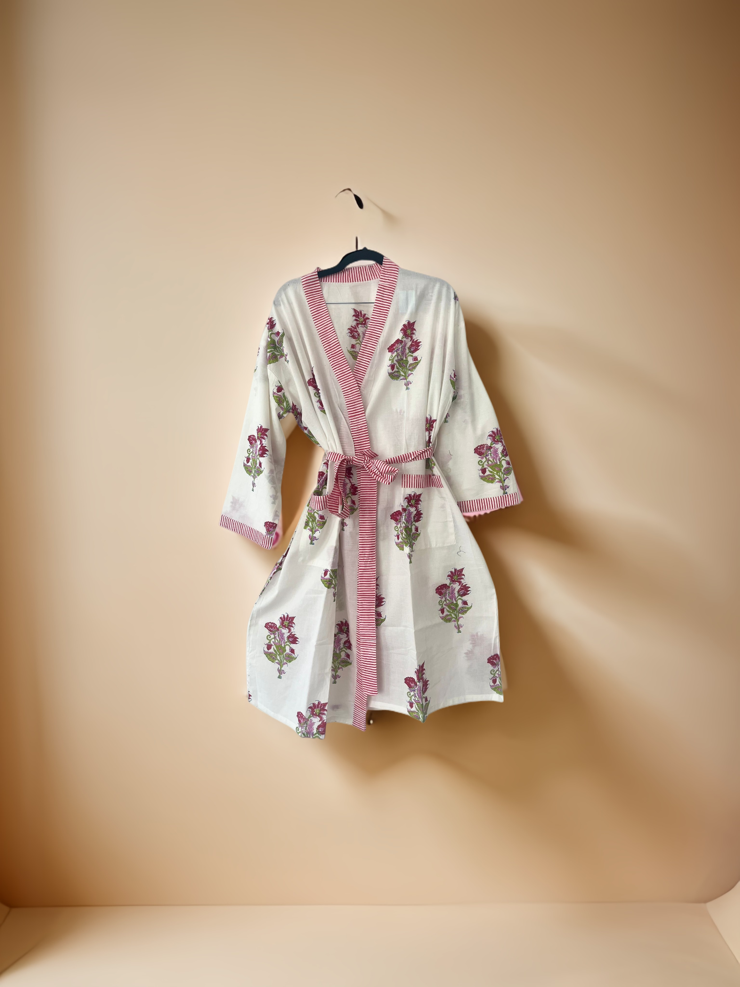 Gulabi Gulmohar Robe