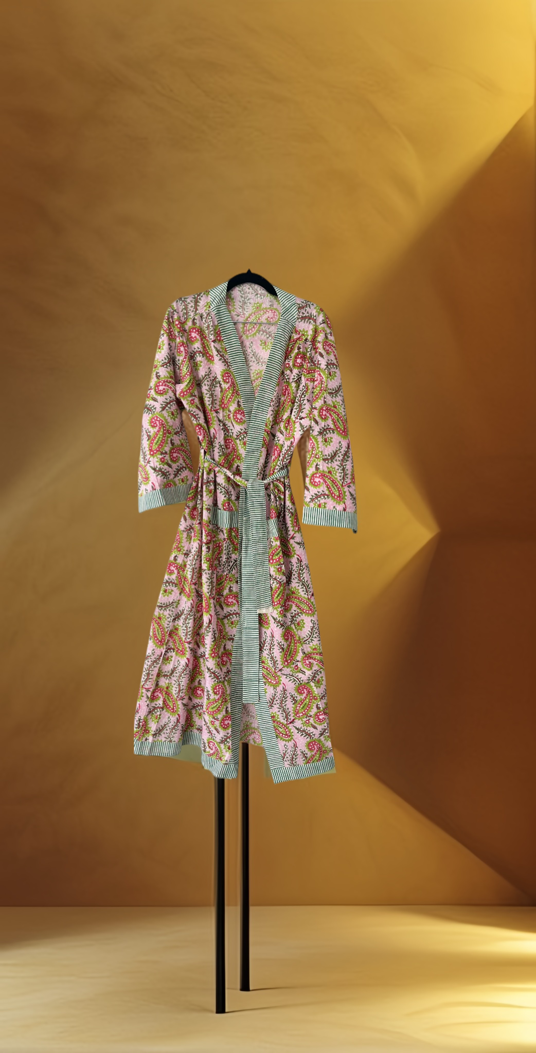 Aabha Paisley robe