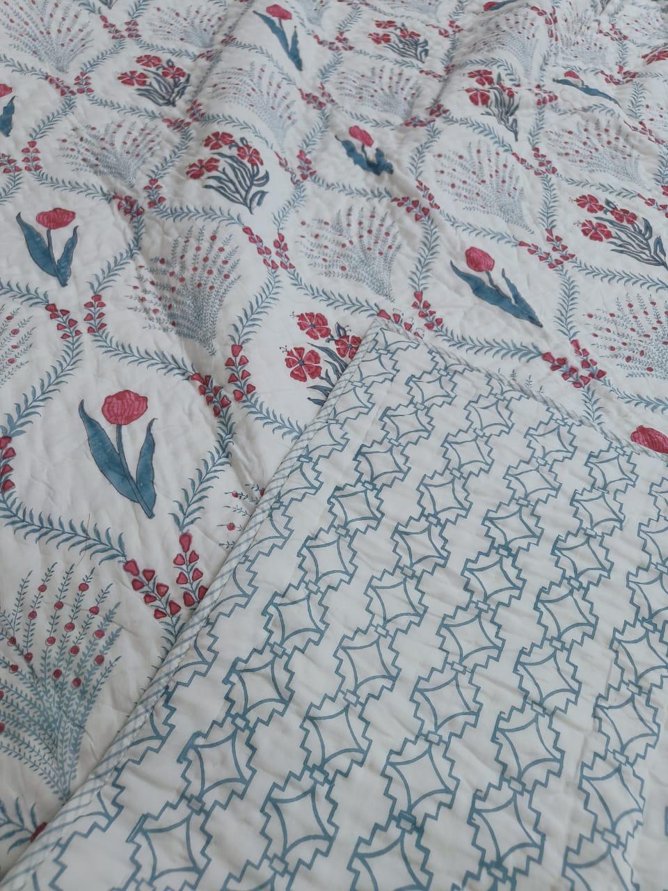 Scarlet Bloom Quilt
